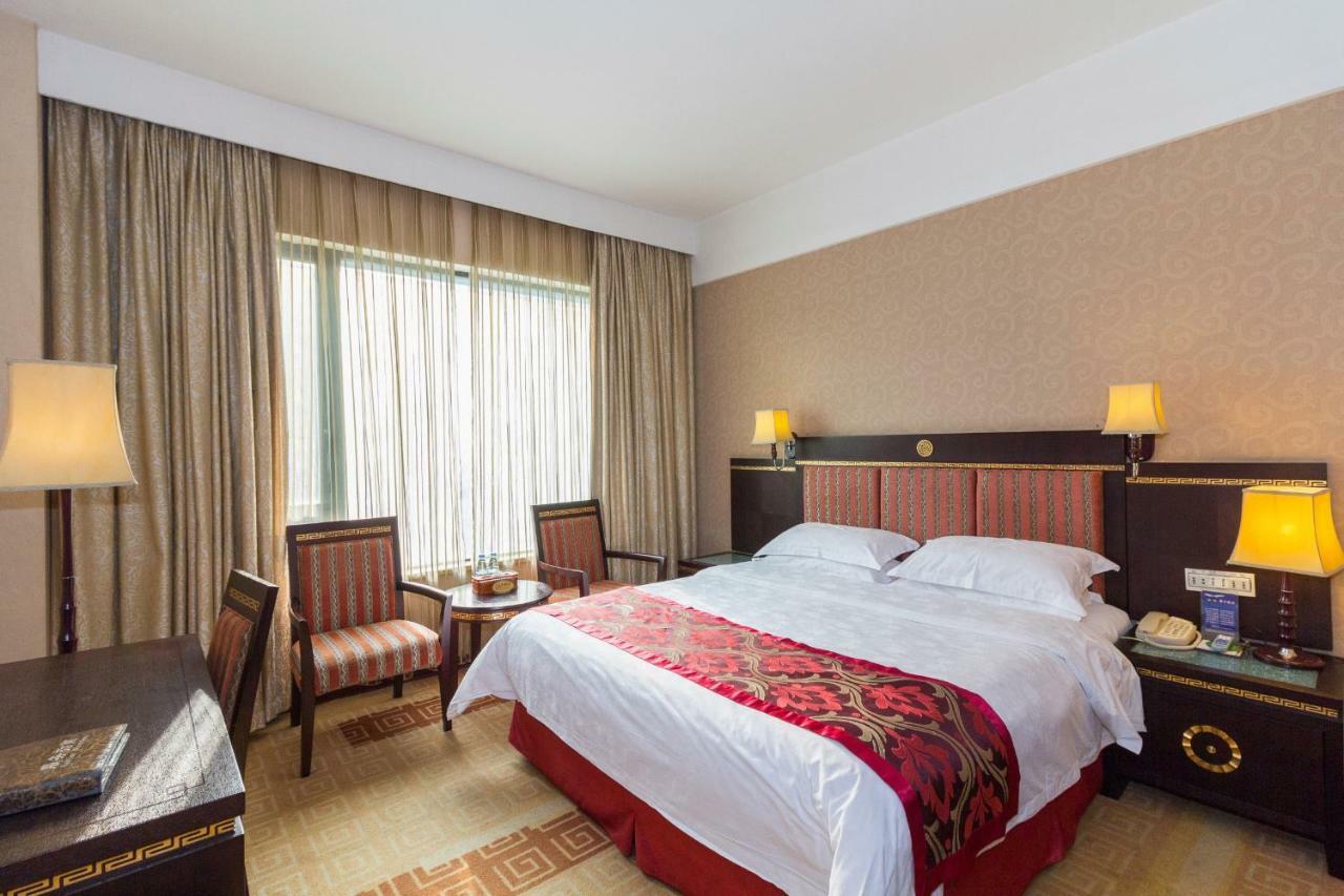 Jasper International Hotel Yangshuo Dış mekan fotoğraf