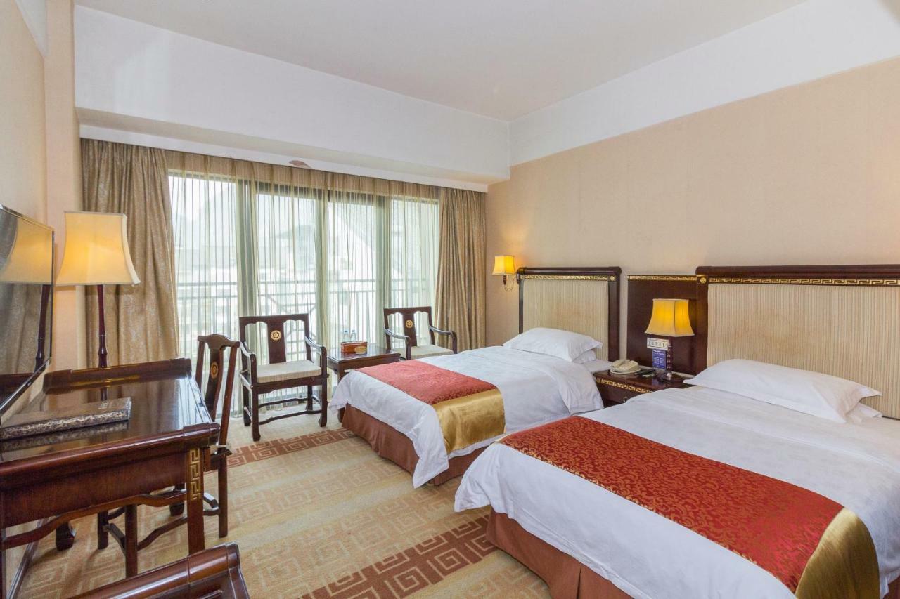 Jasper International Hotel Yangshuo Dış mekan fotoğraf