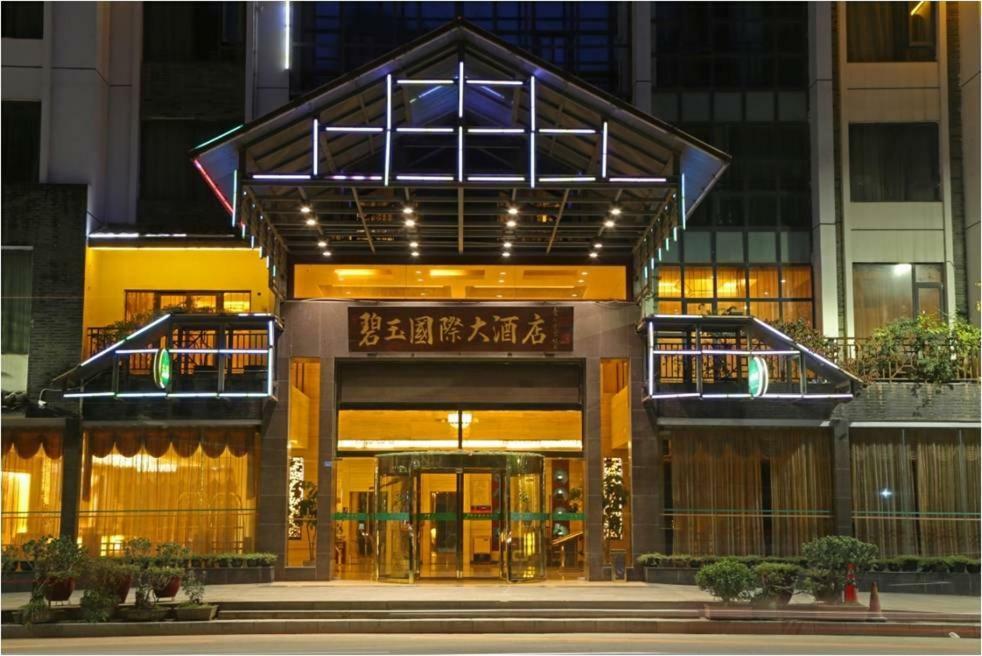 Jasper International Hotel Yangshuo Dış mekan fotoğraf