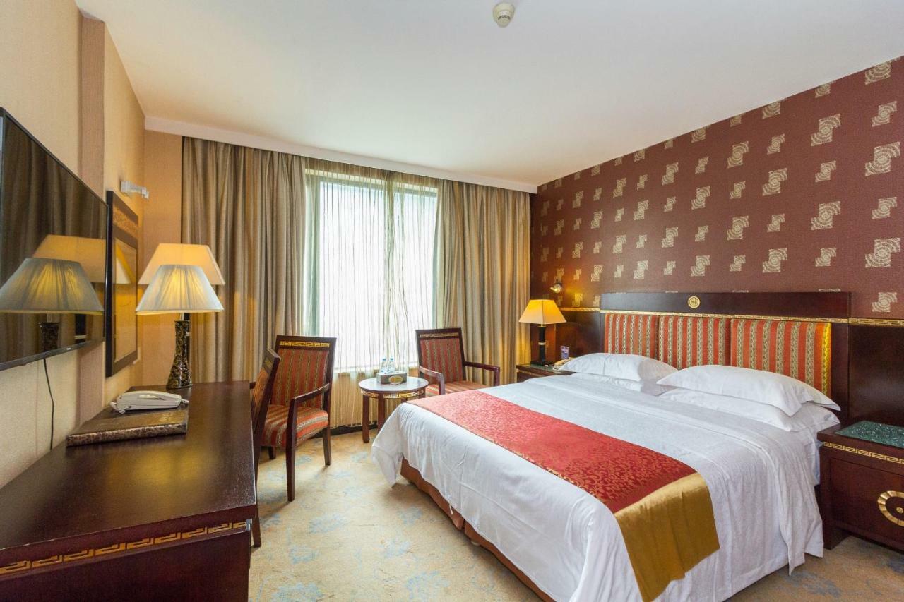 Jasper International Hotel Yangshuo Dış mekan fotoğraf