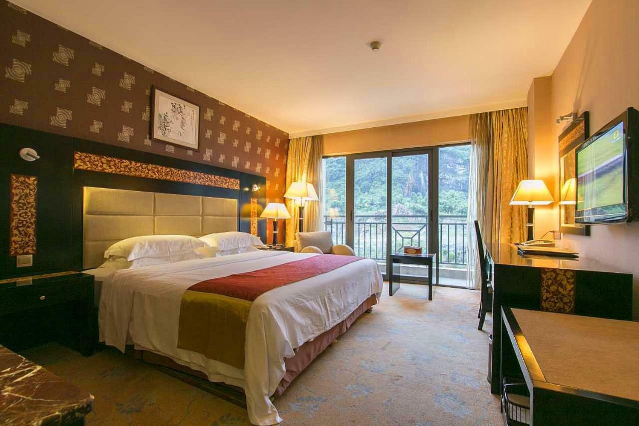 Jasper International Hotel Yangshuo Dış mekan fotoğraf