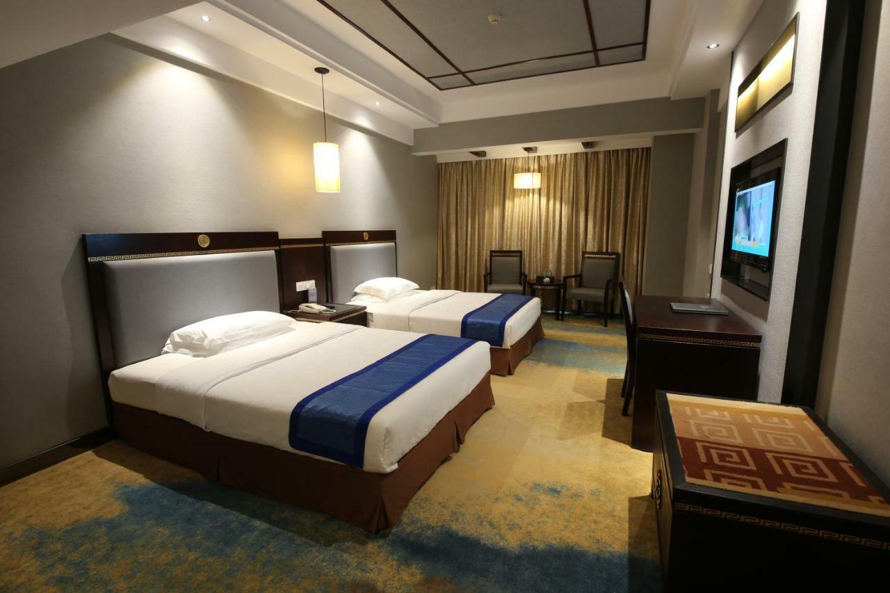 Jasper International Hotel Yangshuo Dış mekan fotoğraf