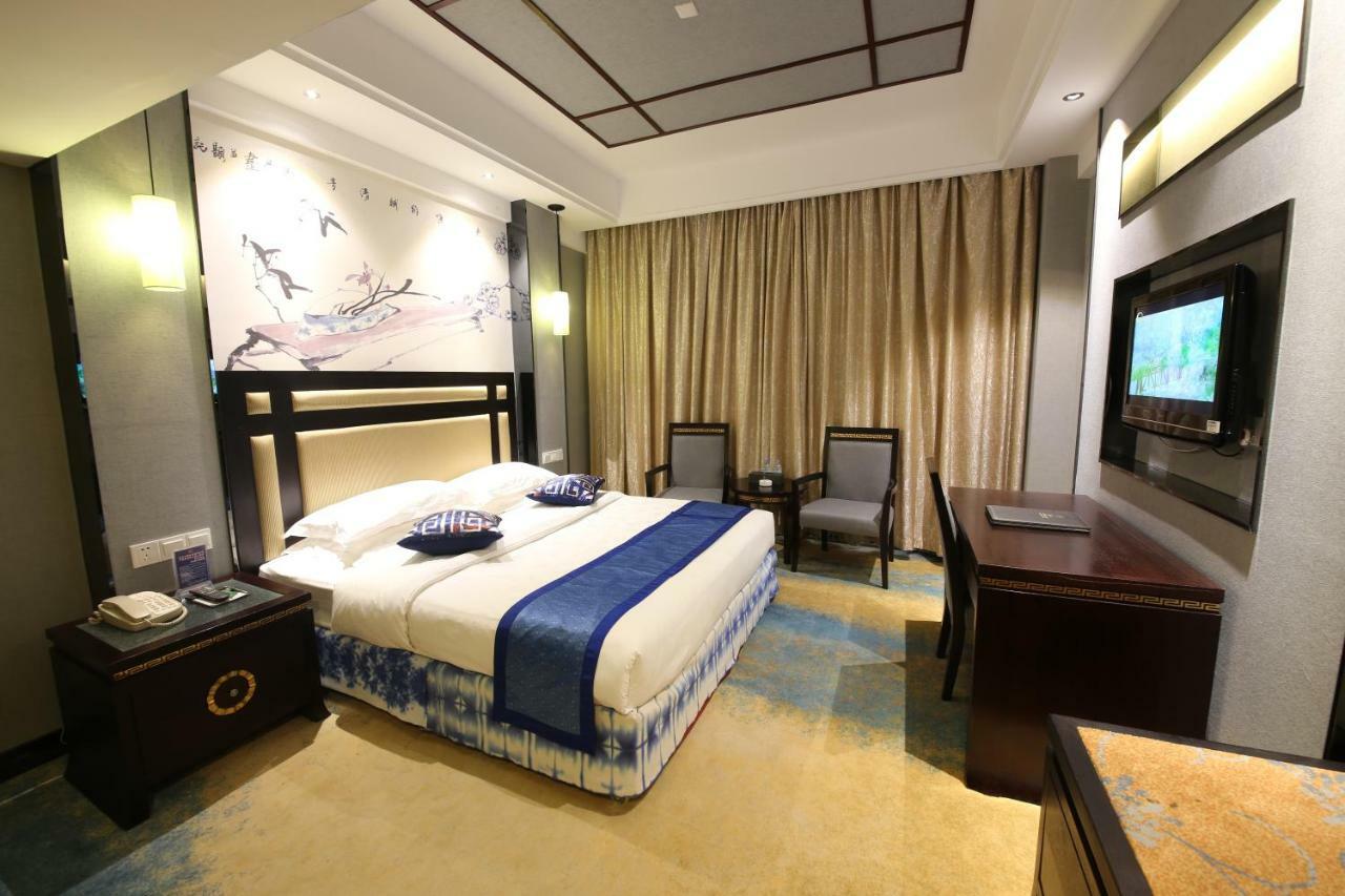 Jasper International Hotel Yangshuo Dış mekan fotoğraf